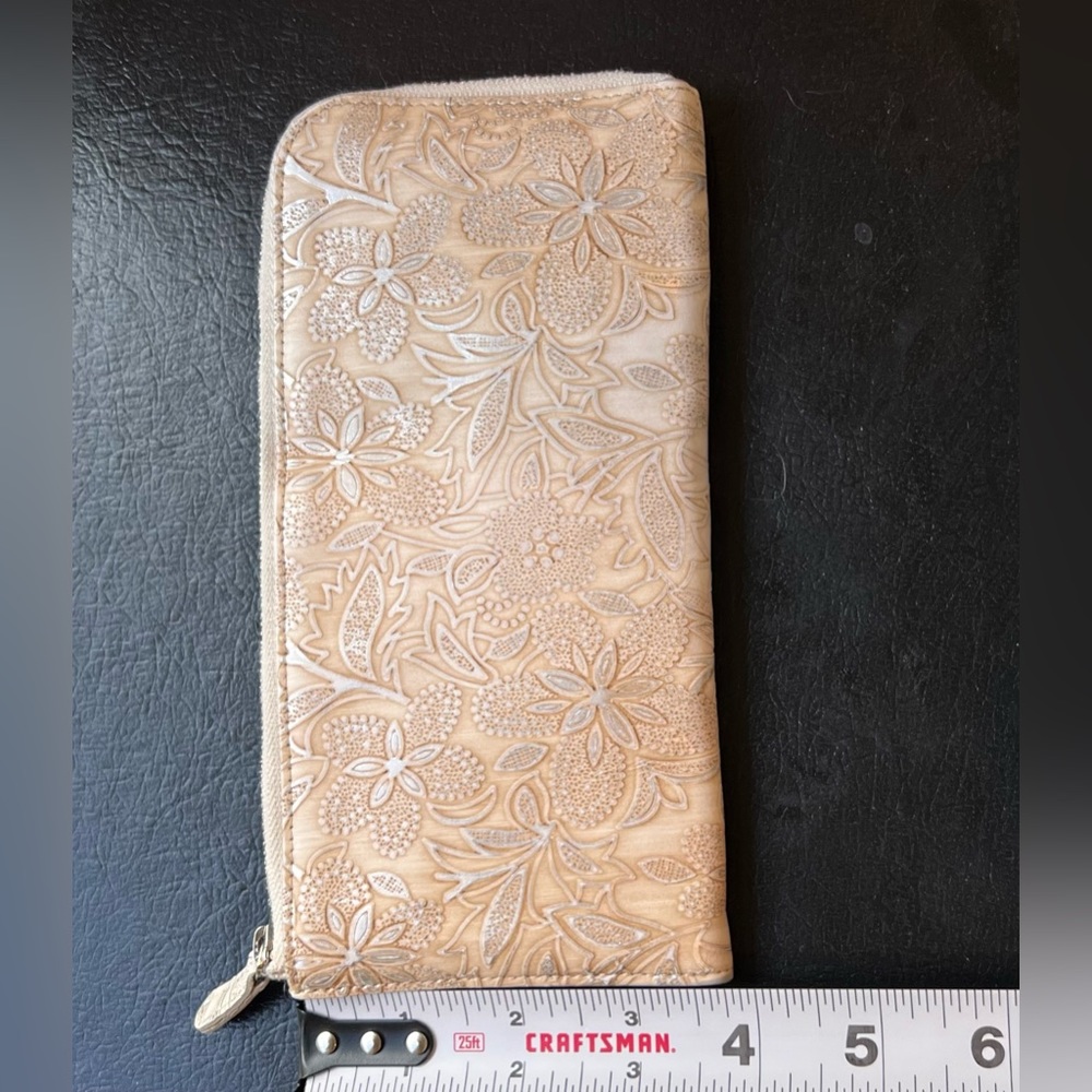 Wallet - Picture 3 of 9